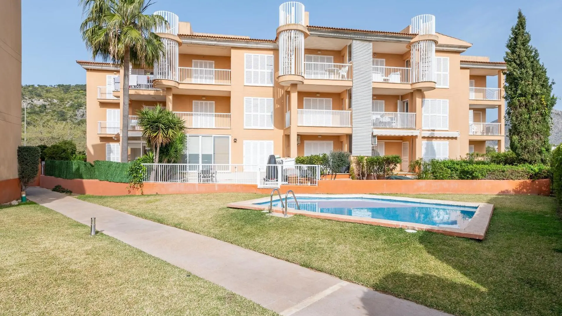 Apartamento Olot Pollenca Apartment